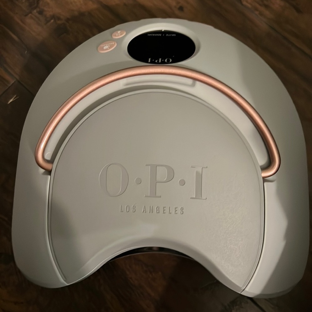 Opi Star Light